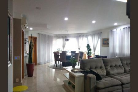 Apartamento à venda com 202m², 3 quartos e 4 vagas