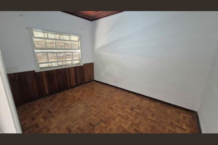 Casa à venda com 2 quartos, 63m² em Quarta Parada, São Paulo