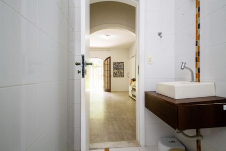 Casa de condomínio para alugar com 420m², 5 quartos e sem vaga Casa de condomínio para alugar com 420m², 5 quartos e sem vagaBanheiro Quartos 1 e 2