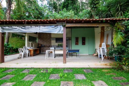 Casa de condomínio para alugar com 420m², 5 quartos e sem vaga Casa de condomínio para alugar com 420m², 5 quartos e sem vagaChurrasqueira