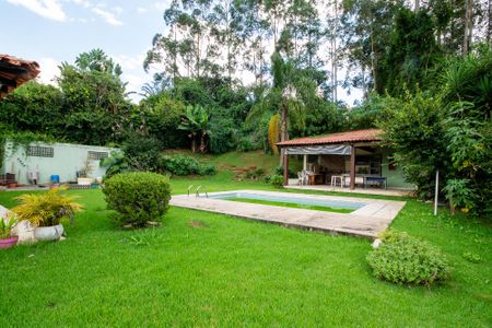 Casa de condomínio para alugar com 420m², 5 quartos e sem vaga Casa de condomínio para alugar com 420m², 5 quartos e sem vagaJardim