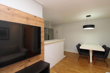 Sala  de apartamento à venda com 1 quarto, 49m² em Vila Andrade, São Paulo