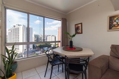 Sala de apartamento à venda com 2 quartos, 66m² em Partenon, Porto Alegre