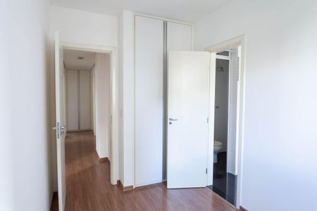Apartamento à venda com 144m², 4 quartos e 3 vagas Apartamento à venda com 144m², 4 quartos e 3 vagasquarto 3