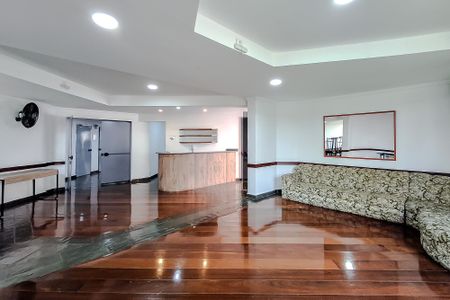 Apartamento à venda com 44m², 1 quarto e 1 vagaÁrea comum