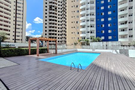 Apartamento à venda com 44m², 1 quarto e 1 vagaÁrea comum - Piscina