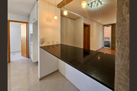 Apartamento à venda com 90m², 2 quartos e 2 vagasCozinha