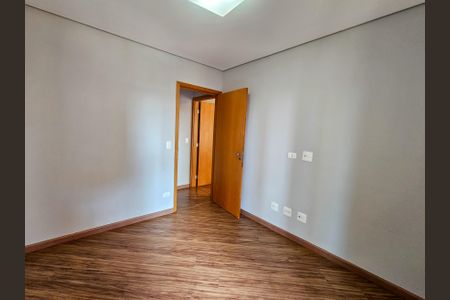 Apartamento à venda com 90m², 2 quartos e 2 vagasQuarto