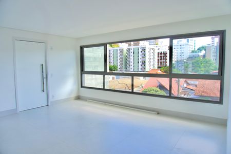 Apartamento para alugar com 139m², 4 quartos e 3 vagas Apartamento para alugar com 139m², 4 quartos e 3 vagasSala