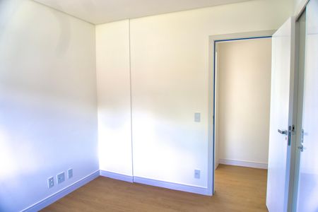 Apartamento para alugar com 139m², 4 quartos e 3 vagas Apartamento para alugar com 139m², 4 quartos e 3 vagasMeia-Suíte 1