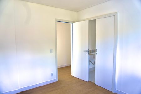 Apartamento para alugar com 139m², 4 quartos e 3 vagas Apartamento para alugar com 139m², 4 quartos e 3 vagasMeia-Suíte 1