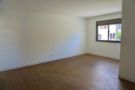 Apartamento para alugar com 139m², 4 quartos e 3 vagas Apartamento para alugar com 139m², 4 quartos e 3 vagasSuíte 4