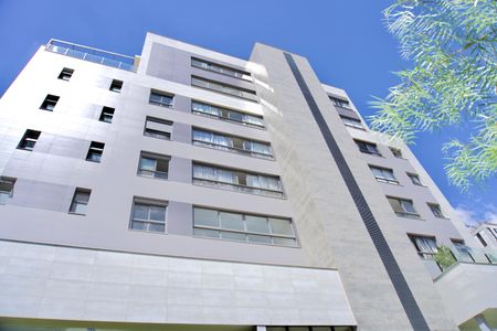 Apartamento para alugar com 139m², 4 quartos e 3 vagas Apartamento para alugar com 139m², 4 quartos e 3 vagasEntrada do Prédio