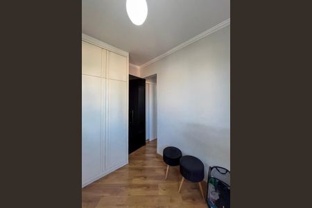 Apartamento à venda com 70m², 3 quartos e 2 vagasQuarto 2