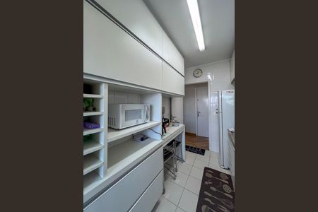 Apartamento à venda com 70m², 3 quartos e 2 vagasCozinha