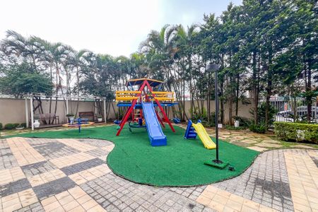 Apartamento à venda com 70m², 3 quartos e 2 vagasPlayground