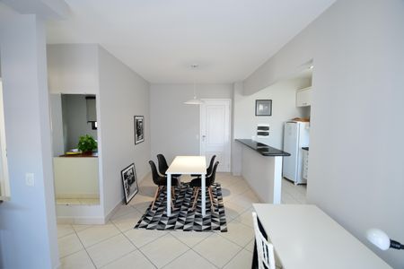 Apartamento para alugar com 53m², 1 quarto e 2 vagasSala