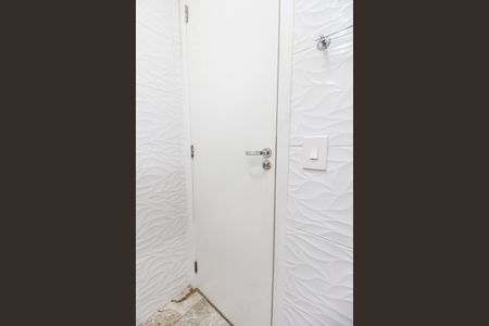 Apartamento para alugar com 53m², 2 quartos e 1 vaga Apartamento para alugar com 53m², 2 quartos e 1 vagaBanheiro