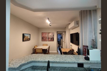 Apartamento à venda com 40m², 1 quarto e 1 vaga Apartamento à venda com 40m², 1 quarto e 1 vagaSala