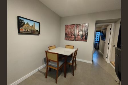Apartamento à venda com 40m², 1 quarto e 1 vaga Apartamento à venda com 40m², 1 quarto e 1 vagaSala