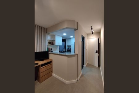 Apartamento à venda com 40m², 1 quarto e 1 vaga Apartamento à venda com 40m², 1 quarto e 1 vagaSala