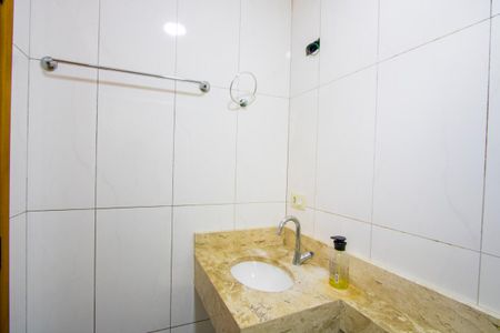 Apartamento à venda com 97m², 3 quartos e 2 vagasBanheiro do quarto 1
