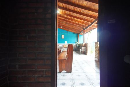 Casa à venda com 170m², 1 quarto e sem vagaLavabo