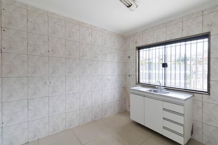 Casa à venda com 98m², 2 quartos e 2 vagas Casa à venda com 98m², 2 quartos e 2 vagasCozinha