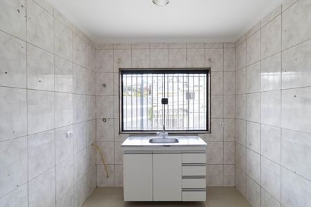 Casa à venda com 98m², 2 quartos e 2 vagas Casa à venda com 98m², 2 quartos e 2 vagasCozinha