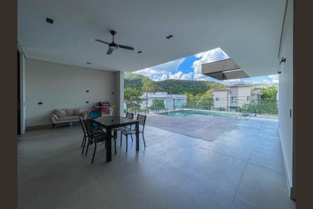 Casa de condomínio à venda com 477m², 5 quartos e 4 vagasFoto 50