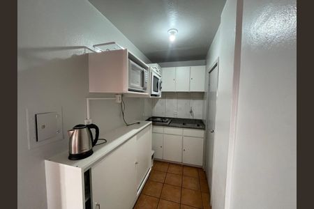 Apartamento à venda com 76m², 1 quarto e 1 vaga