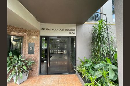 Apartamento à venda com 76m², 1 quarto e 1 vaga