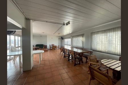Apartamento à venda com 76m², 1 quarto e 1 vaga
