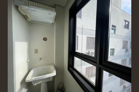 Apartamento à venda com 76m², 1 quarto e 1 vaga