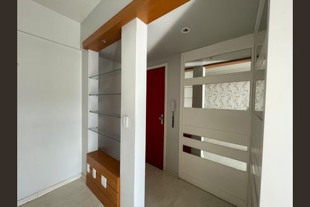 Apartamento à venda com 76m², 1 quarto e 1 vaga