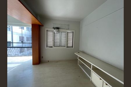 Apartamento à venda com 76m², 1 quarto e 1 vaga