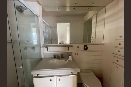 Apartamento à venda com 76m², 1 quarto e 1 vaga