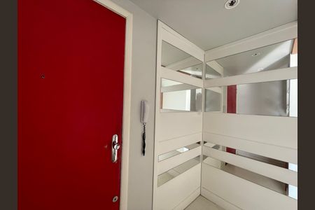 Apartamento à venda com 76m², 1 quarto e 1 vaga