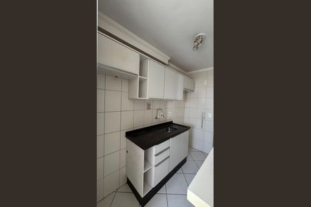 Apartamento à venda com 52m², 2 quartos e 1 vagaCozinha