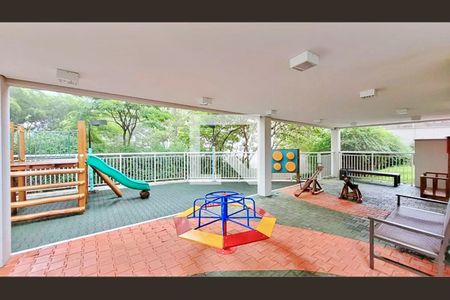 Apartamento à venda com 110m², 3 quartos e 2 vagasÁrea comum - Playground