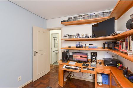 Apartamento à venda com 190m², 4 quartos e 2 vagasEscritório