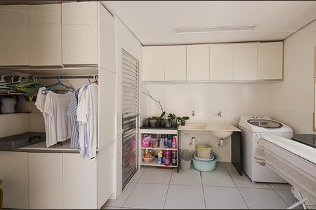 Apartamento à venda com 190m², 4 quartos e 2 vagasÁrea de Serviço