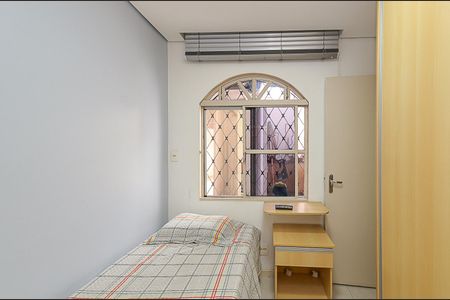 Apartamento à venda com 190m², 4 quartos e 2 vagasQuarto 1