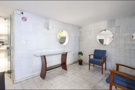 Apartamento à venda com 190m², 4 quartos e 2 vagasHall de entrada