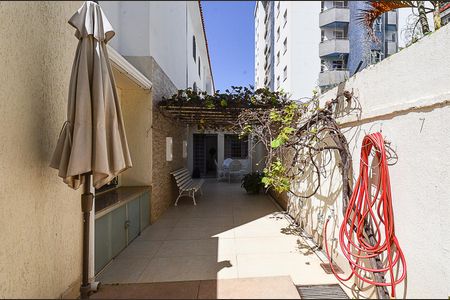 Apartamento à venda com 190m², 4 quartos e 2 vagasÁrea Privativa