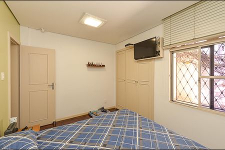 Apartamento à venda com 190m², 4 quartos e 2 vagasSuíte 1