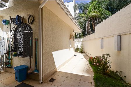 Apartamento à venda com 190m², 4 quartos e 2 vagasÁrea Privativa