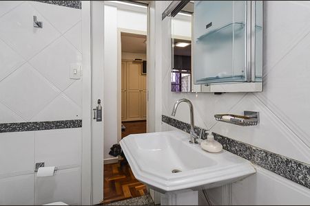 Apartamento à venda com 190m², 4 quartos e 2 vagasBanheiro Social