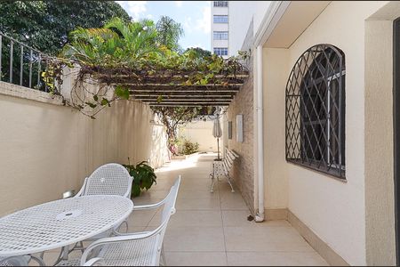 Apartamento à venda com 190m², 4 quartos e 2 vagasÁrea Privativa