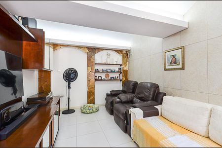 Sala de TV de apartamento à venda com 4 quartos, 190m² em Colégio Batista, Belo Horizonte
